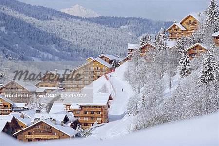 Meribel im Winter, Rhône-Alpes, Frankreich