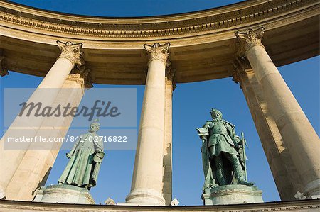 Colonnade, place des héros, Budapest, Hongrie, Europe
