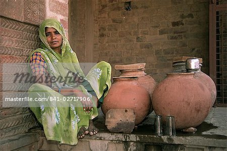 L'eau vendeur, Fatehpur Sikri, Uttar Pradesh, l'état en Inde, Asie