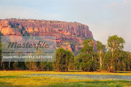 Nourlangie Rock and Anbangbang Billabong, Kakadu National Park, UNESCO World Heritage Site, Northern Territory, Australia, Pacific