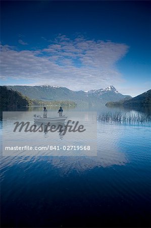 Fishermen, Lago Espejo, Siete Lagos region, Nahuel Huapi National Park, Argentina, South America