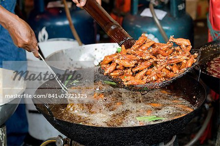 Poulet frit, Chatuchak weekend market, Bangkok, Thaïlande, Asie du sud-est, Asie