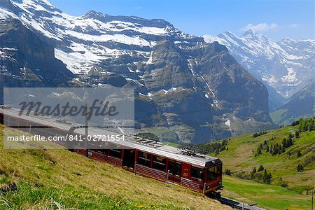 Train for Jungfraujoch, Kleine Scheidegg, Bernese Oberland, Swiss Alps, Switzerland, Europe