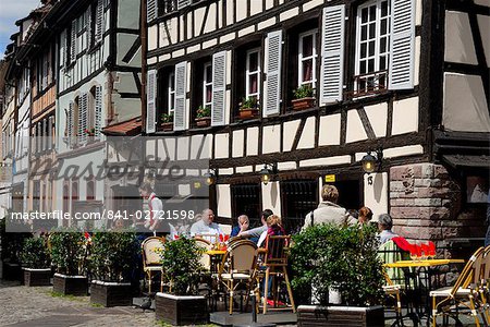 Restaurant, verschalt Gebäude, La Petite France, Straßburg, Elsass, Frankreich, Europa