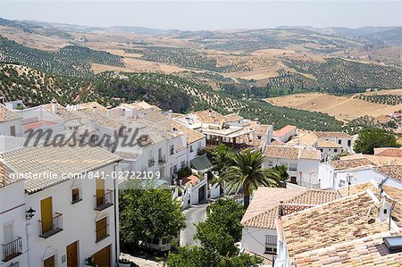 Zahara de la Sierra, l'un des villages blancs, Andalousie, Espagne, Europe
