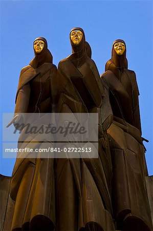 Sculpture of the Feast of the Three Musicians, National Drama Theatre, Vilnius, Lithuania, Baltic States, Europe
