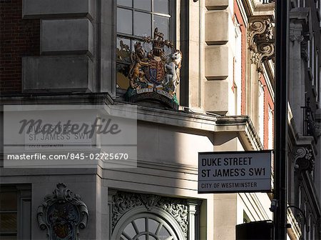 Crest, Fortnum and Mason, Piccadilly, London.