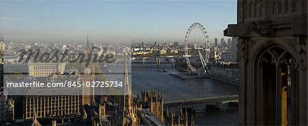 London Panorama vom Victoria Tower, Houses of Parliament, London. Architekt: Sir Charles Barry und ein W Pugin.