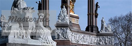 Albert Memorial, Hyde Park, London. Architect: Sir Gilbert Scott.