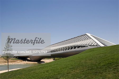 Pont Pavillon, Expo Zaragoza 2008, Zaragoza. Architecte : Zaha Hadid Architects.