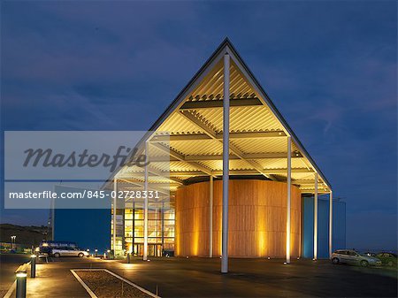 Folkestone Academy. Architect: Foster and Partners. Engineer: Buro Happold.