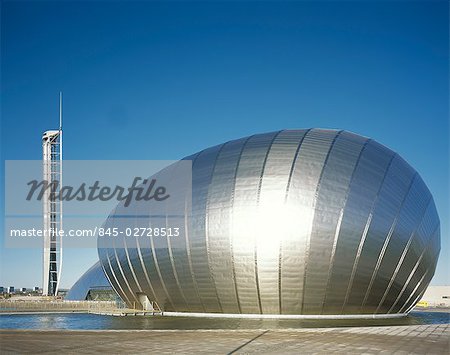 Scotland, Glasgow Science Centre. Vue de côté. Architecte : Building Design Partnership