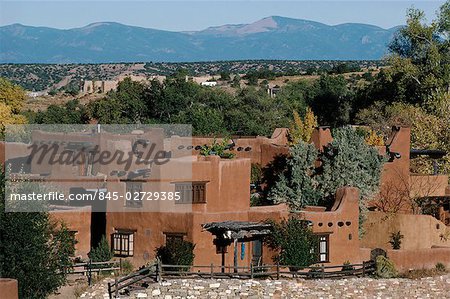 Maison contemporaine de Adobe, Santa Fe, Nouveau-Mexique