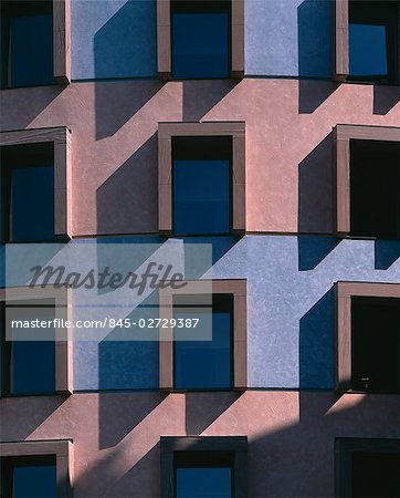 Social Science Research Centre (WZB), Berlin, 1987. Architecte : Stirling et Wilford