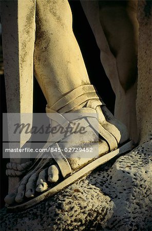 Mussolini Sports Stadium, Rome - Olympic Games 1933 - Statues - Fascist architecture