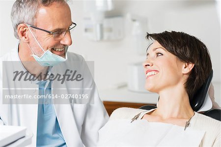 Zahnarzt und patient