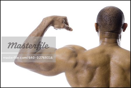 Bodybuilder mâle