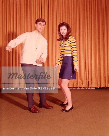 1960s TEENAGE COUPLE DANCING
