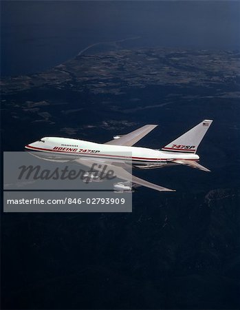 BOEING 747 SP FLUGZEUGE IN LUFT EMPOR JET PASSAGIER-VERKEHRSFLUGZEUG