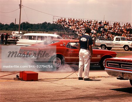 1970 1970s PIT MECHANIC BY RACE CAR BURNING RUBBER DRAG RACING BROWNSVILLE INDIANA SPEED MECHANIC CARS