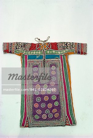 Robe de mariée brodé Gajj Sind, Pakistan, Asie