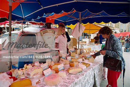 Market stall, Sarlat, Dordogne, France, Europe