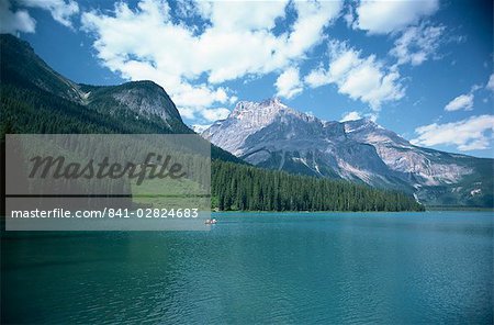 Emerald Lake, Yoho National Park, UNESCO World Heritage Site, Rocky Mountains, British Columbia, Canada, North America