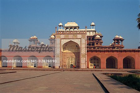 Mausolée d'Akbar, construit en 1602 par Akbar, Sikandra, Agra, Uttar Pradesh, l'état en Inde, Asie