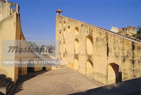 Jantar Mantar construit en 1728-34 par Jai Singh II d'Observatoire, Jaipur, Rajasthan, Inde