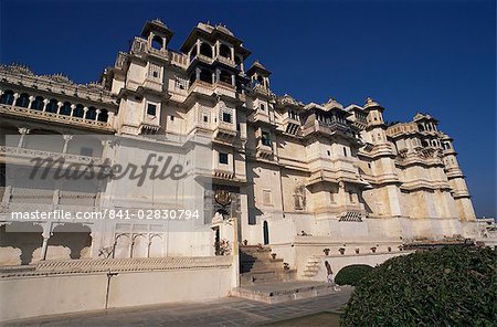 Zustand der Stadtpalast, gebaut im Jahre 1775, Udaipur, Rajasthan, Indien, Asien