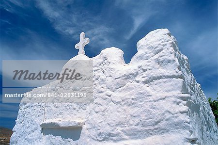 Close-up of rough walls of whitewashed chapel on Mykonos, Cyclades Islands, Greek Islands, Greece, Europe