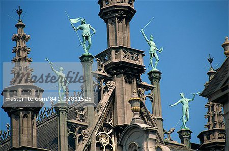 Maison du Roi with sculptures, Grand Place, UNESCO World Heritage Site, Brussels, Belgium, Europe