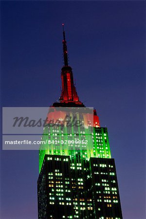 The Empire State Building illuminated at dusk, Manhattan, New York City, United States of America, North America