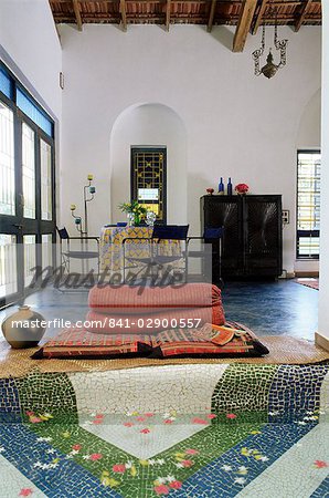 Le client pour cette nouvelle construction a exigé que tous les matériaux de construction utilisés devraient être remis en état, près de Ahmedabad, Gujarat État, Inde, Asie Le client pour cette nouvelle construction a exigé que tous les matériaux de construction utilisés devraient être remis en état, près de Ahmedabad, Gujarat État, Inde, Asie