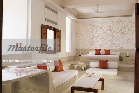 Suite de chambre à coucher, Devi Garh Fort Palace Hotel, près d'Udaipur, état du Rajasthan, Inde, Asie Suite de chambre à coucher, Devi Garh Fort Palace Hotel, près d'Udaipur, état du Rajasthan, Inde, Asie