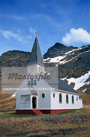 Église en bois blanc avec spire à Grytviken sur la Géorgie du Sud, l'Atlantique Sud, les régions polaires