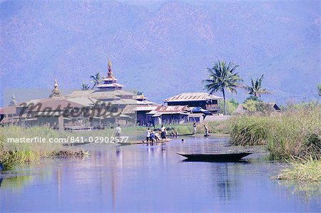 Floating gardens and village, Inle Lake, Shan State, Myanmar (Burma), Asia