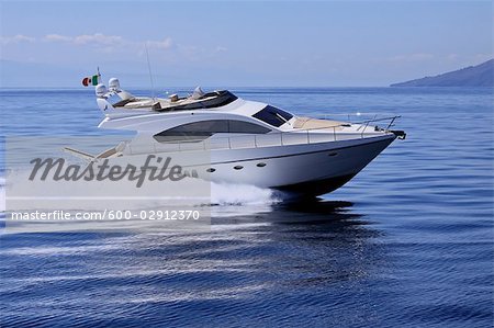 Abakus 52 Motorboot, Milazzo, Sizilien, Italien