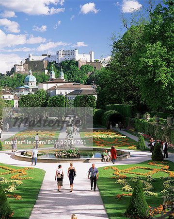 Mirabell Gardens and the Old city, UNESCO World Heritage Site, Salzburg, Austria, Europe