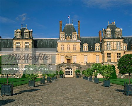 Chateau de Fontainebleau, UNESCO World Heritage Site, Seine et Marne, Ile de France, France, Europe