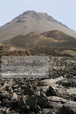 Pico et la lave, volcan, Fogo, Cap-vert, Afrique Pico et la lave, volcan, Fogo, Cap-vert, Afrique