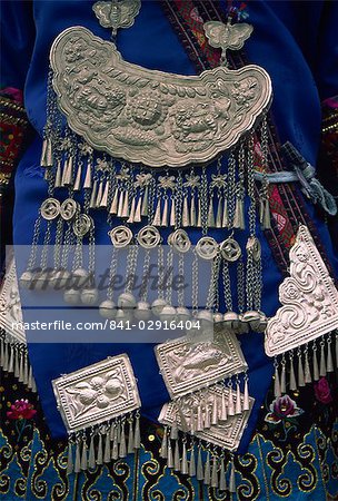 Traditionelle Miao silbernes Kleid Ornamente, Leishan Festival, Provinz Guizhou, China, Asien