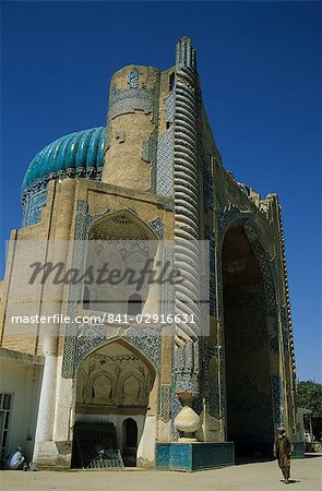 Shrine of the theologian Khwaja Abu Nasr Parsa, built in late Timurid style in the 15th century, the dome was damaged in an earthquake in the 1990s, and has since been repaired, Balkh (Mother of Cities), Afghanistan, Asia