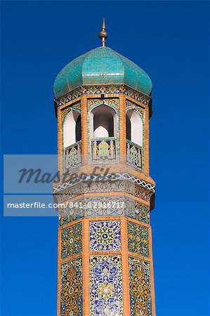 Minaret de la mosquée du vendredi ou Masjet-Ellison, construit en 1200 par le Ghorid Sultan Ghiyasyddin sur le site d'une mosquée du Xe siècle plus tôt, Herat, Province d'Herat, Afghanistan, Asie