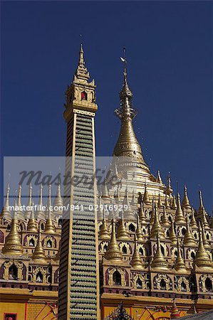 Thanboddhay Paya built in the 20th century by Moehnyin Sayadaw, said to contain over 500000 Buddha images, Monywa, Sagaing Division, Myanmar (Burma), Asia