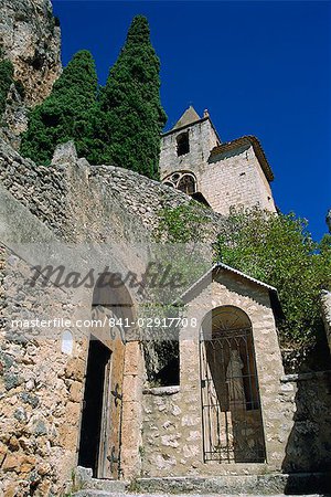 Religious buildings, Moustiers Ste Marie, Provence, France, Europe