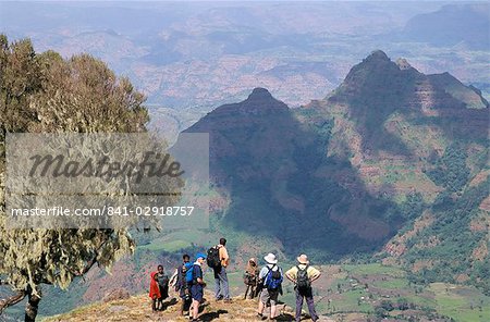 Tourists trekking, Simien Mountains National Park, UNESCO World Heritage Site, Ethiopia, Africa