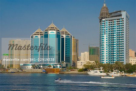 Sharjah Creek Skyline, Sharjah, Vereinigte Arabische Emirate (U.A.E.), Naher Osten