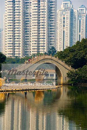 Litchi Park Bridge, Shenzhen Special Economic Zone (SEZ), Guangdong, China, Asia