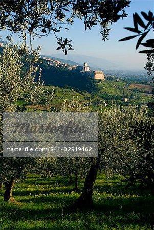 View of Church of San Francesco, Assisi, UNESCO World Heritage Site, Umbria, Italy, Europe